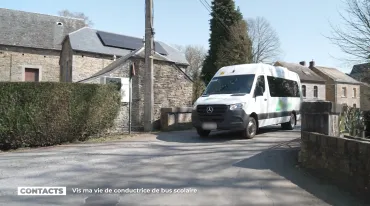 Contacts : vis ma vie de conductrice de bus scolaire