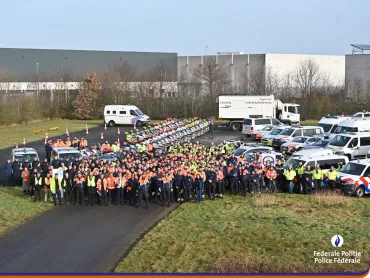 Vaste action de contrôle du transport lourd le long de la E40 à Wetteren : 154 des 215 véhicules contrôlés étaient en infraction 