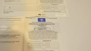 Contacts vous répond : Quels documents pour vendre votre véhicule ?