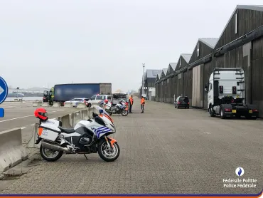 Action commune de contrôle de poids-lourds dans le port de Gand