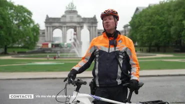 Contacts : Vis ma vie de policier à vélo