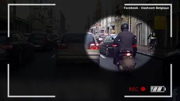 Contacts : Panel de la route - Pris en flagrant délit